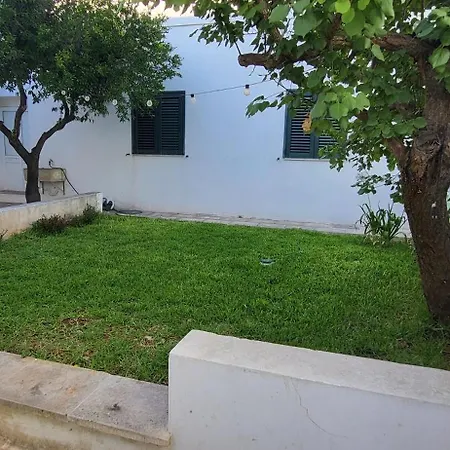 Dimora Salentina A Due Passi Da Pescoluse, *