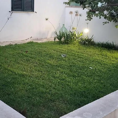 Dimora Salentina A Due Passi Da Pescoluse, 度假居 *